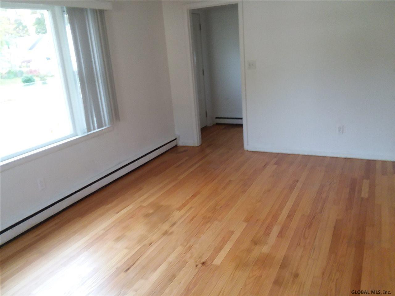 5 Lake Road Colonie, NY 12205 - Photo 6 of 16 Photo 6