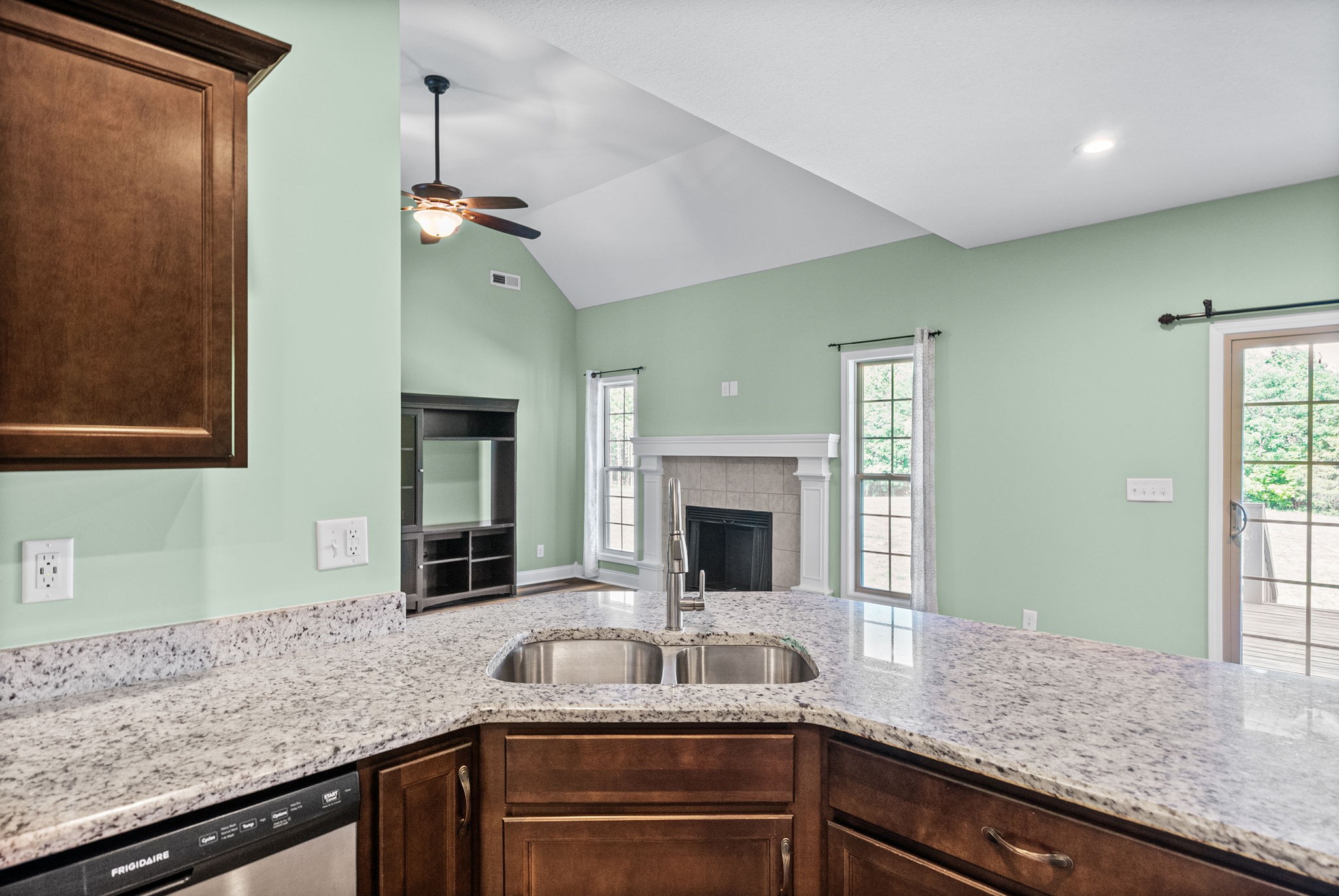 1083 Randy Road Ashland City, TN 37015 - Photo 15 of 46 Gallery Image 15