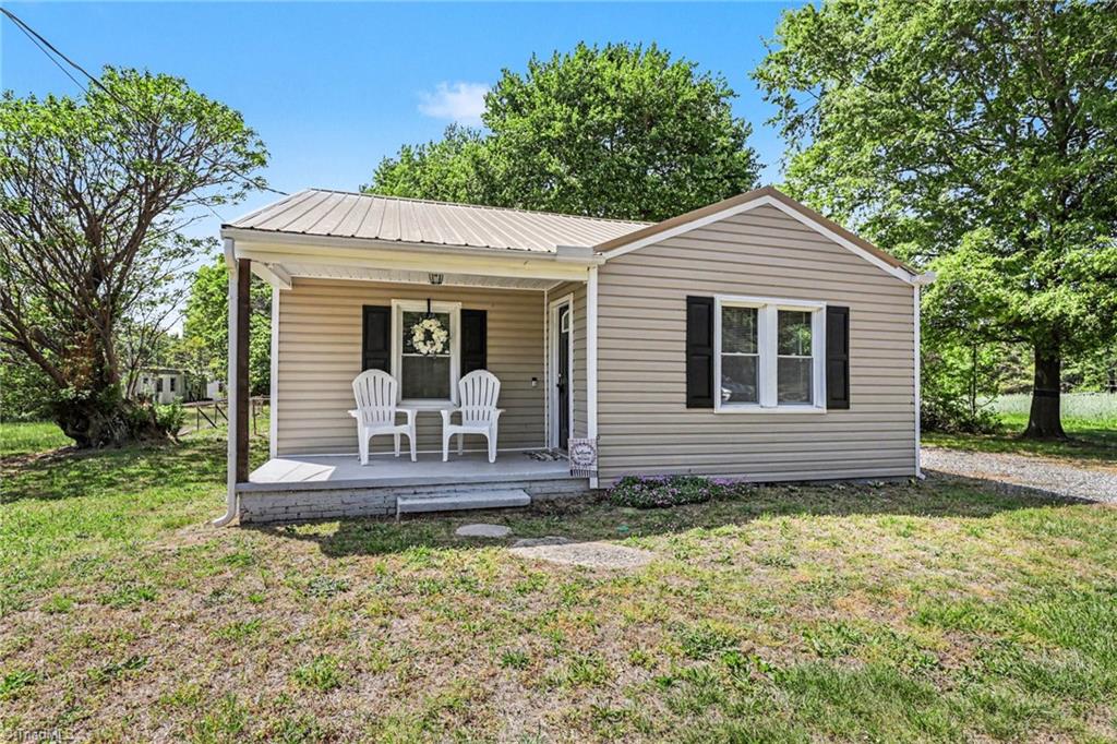 2357 Arnold Road Lexington, NC 27295 - Photo 3 of 21 Gallery Image 3