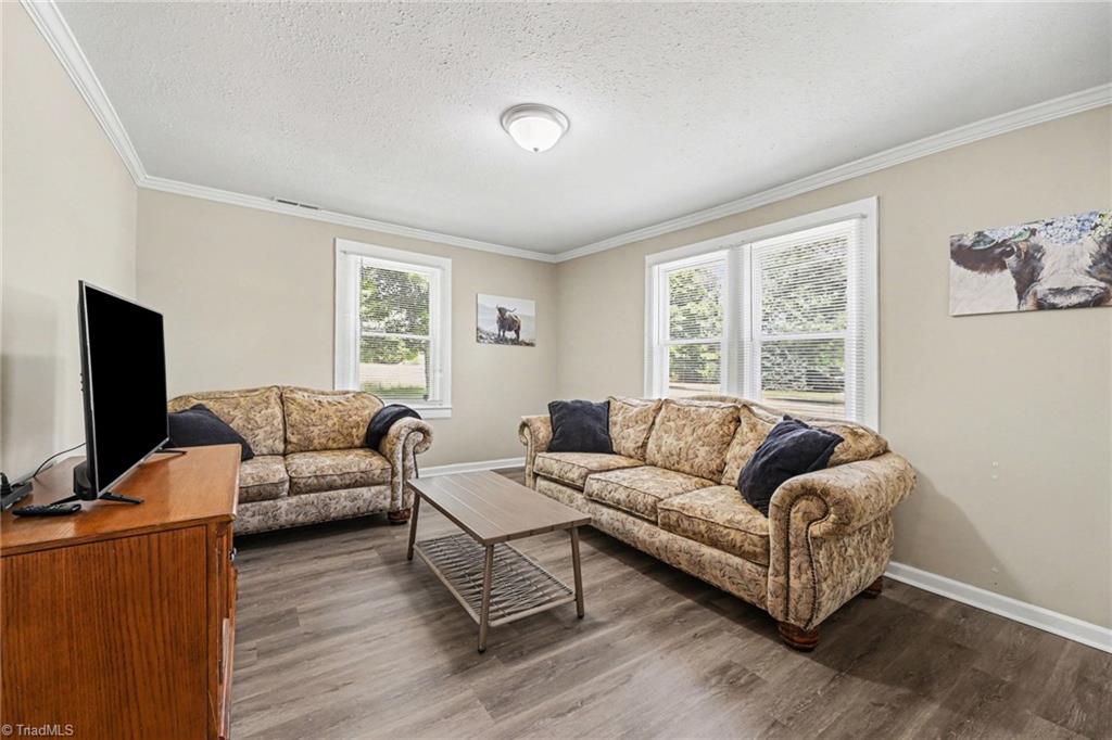 2357 Arnold Road Lexington, NC 27295 - Photo 7 of 21 Gallery Image 7