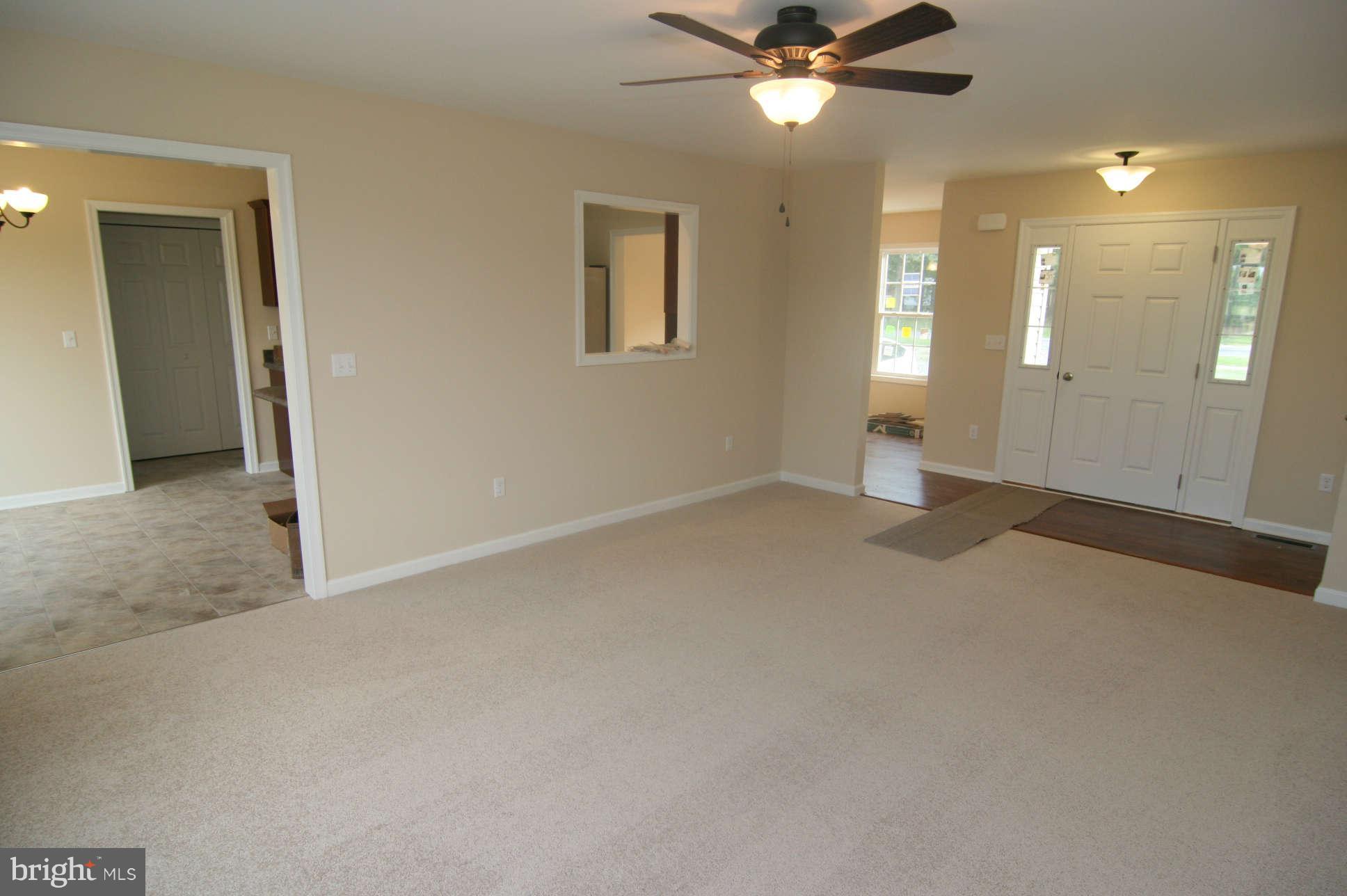 26544 Siloam Road Salisbury, MD 21801 - Photo 5 of 21 Living Room
