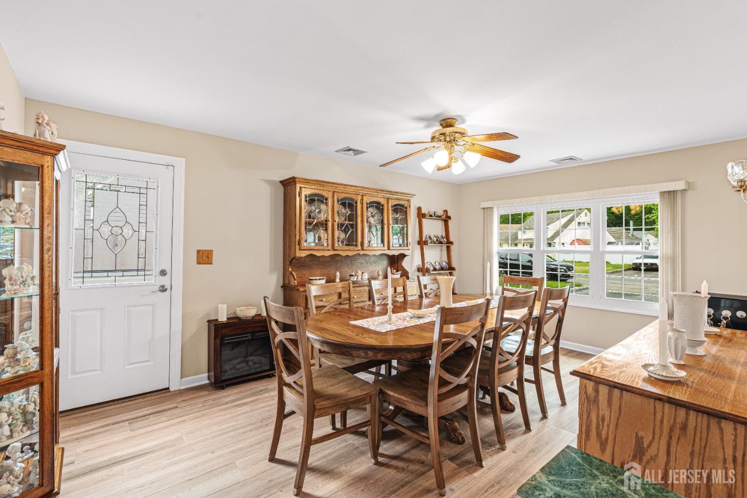 27 Sunrise Road Old Bridge, NJ 08857 - Photo 32 of 48 Gallery Image 32