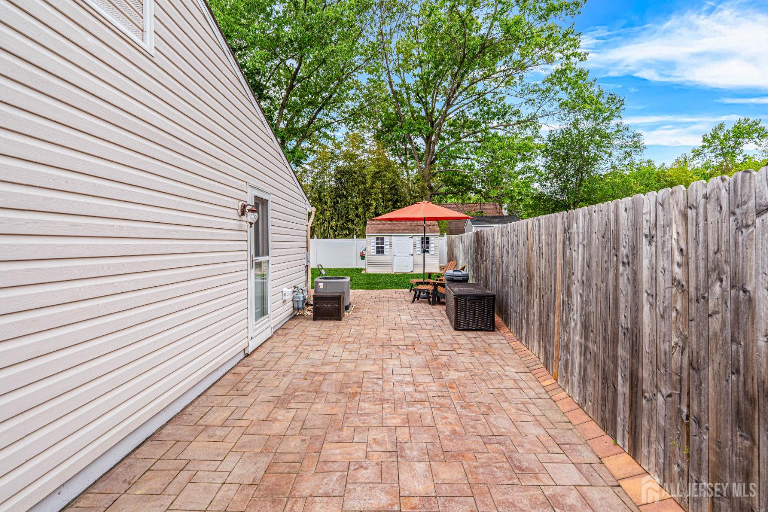 27 Sunrise Road Old Bridge, NJ 08857 - Photo 9 of 48 Gallery Image 9