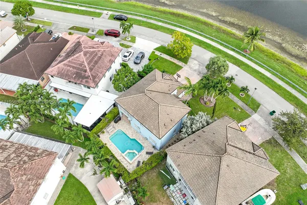 $920,000 | 2250 Southwest 155th Avenue, Miami, FL 33185