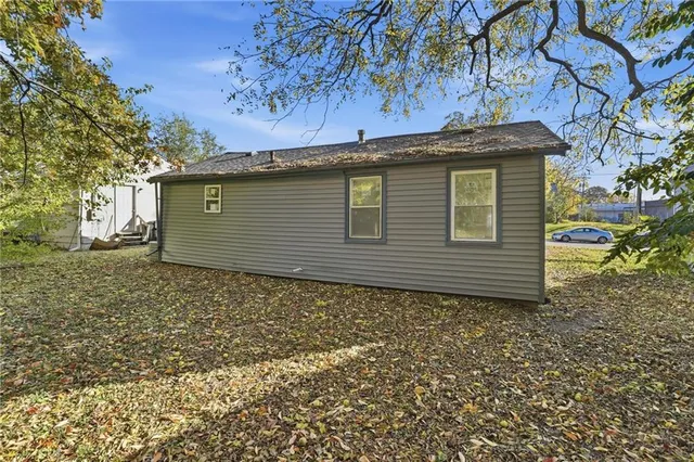 $115,000 | 816 South Woodland Avenue, Independence, MO 64052