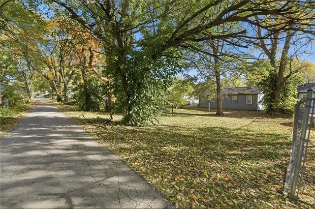 $115,000 | 816 South Woodland Avenue, Independence, MO 64052