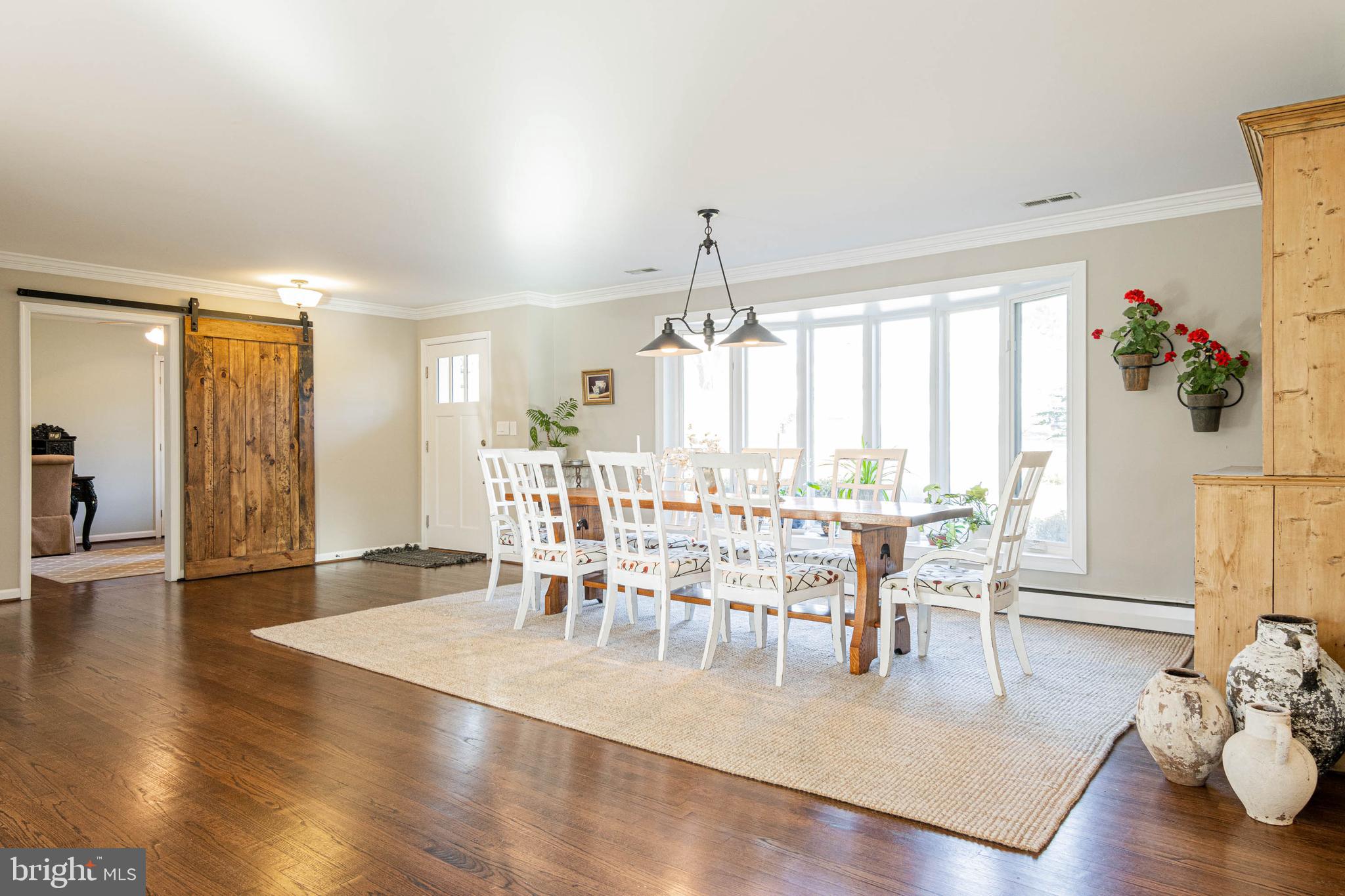 9205 Waycross Road Ellicott City, MD 21042 - Photo 8 of 59