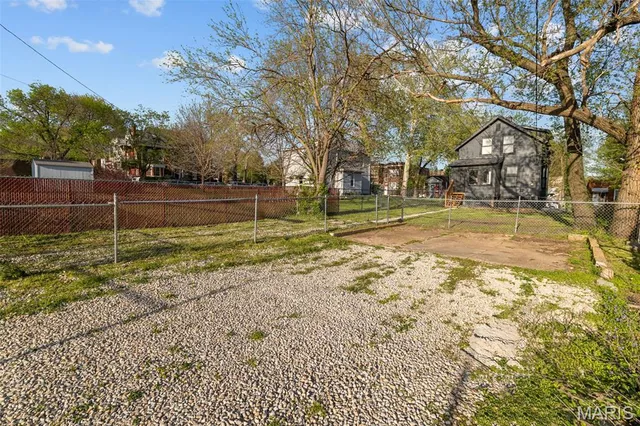 $285,000 | 3211 Portis Avenue, St. Louis, MO 63116