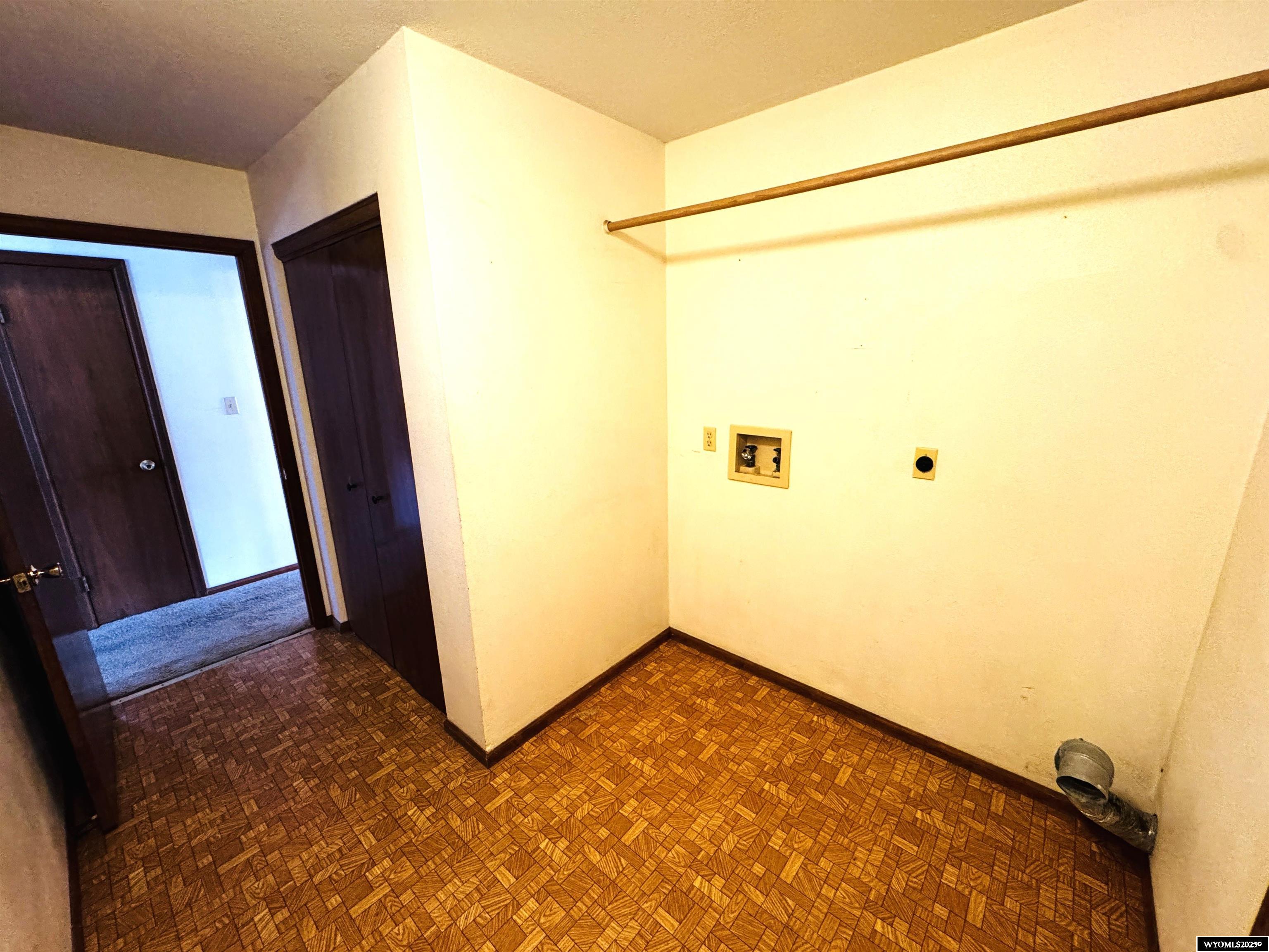 2226 East I Street Torrington, WY 82240 - Photo 13 of 33