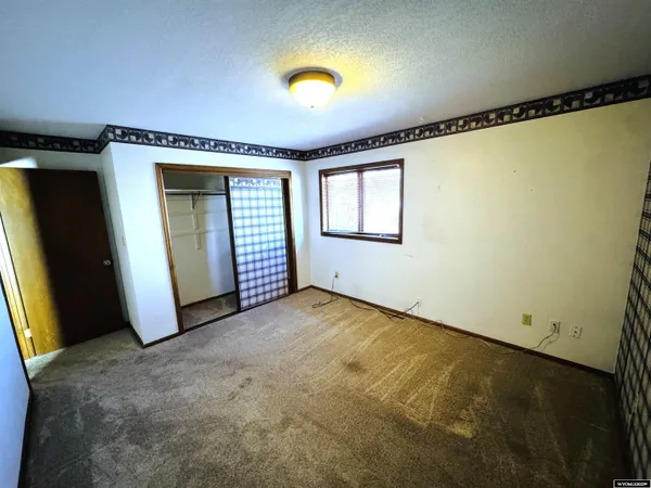 $327,500 | 2226 East I Street, Torrington, WY 82240
