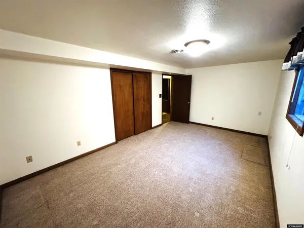 $327,500 | 2226 East I Street, Torrington, WY 82240