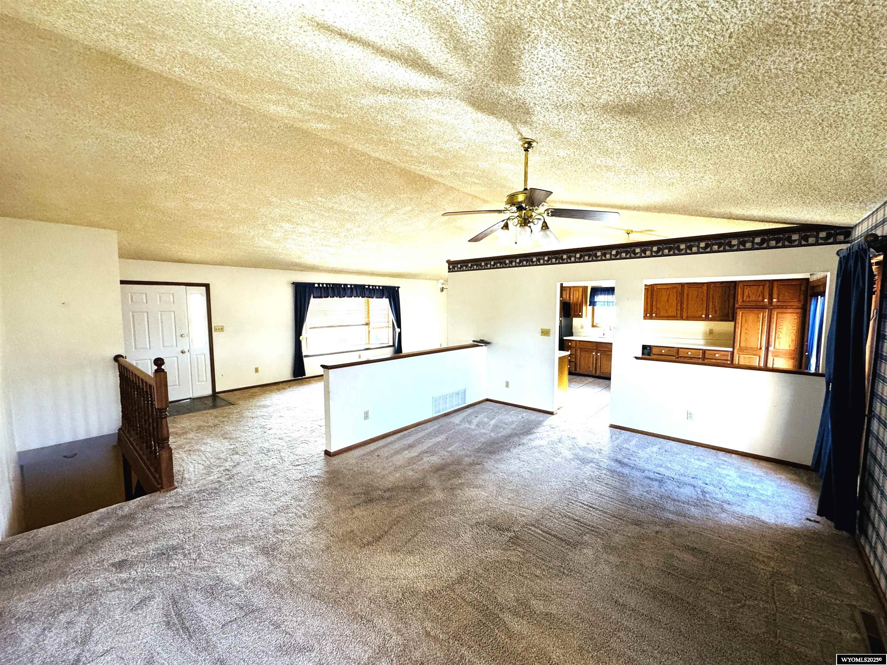 2226 East I Street Torrington, WY 82240 - Photo 6 of 33