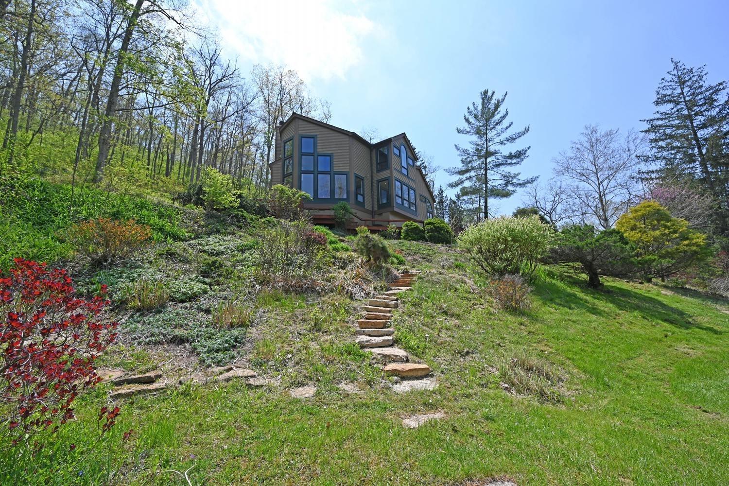 460 8 Mile Road Cincinnati, OH 45255 - Photo 3 of 50