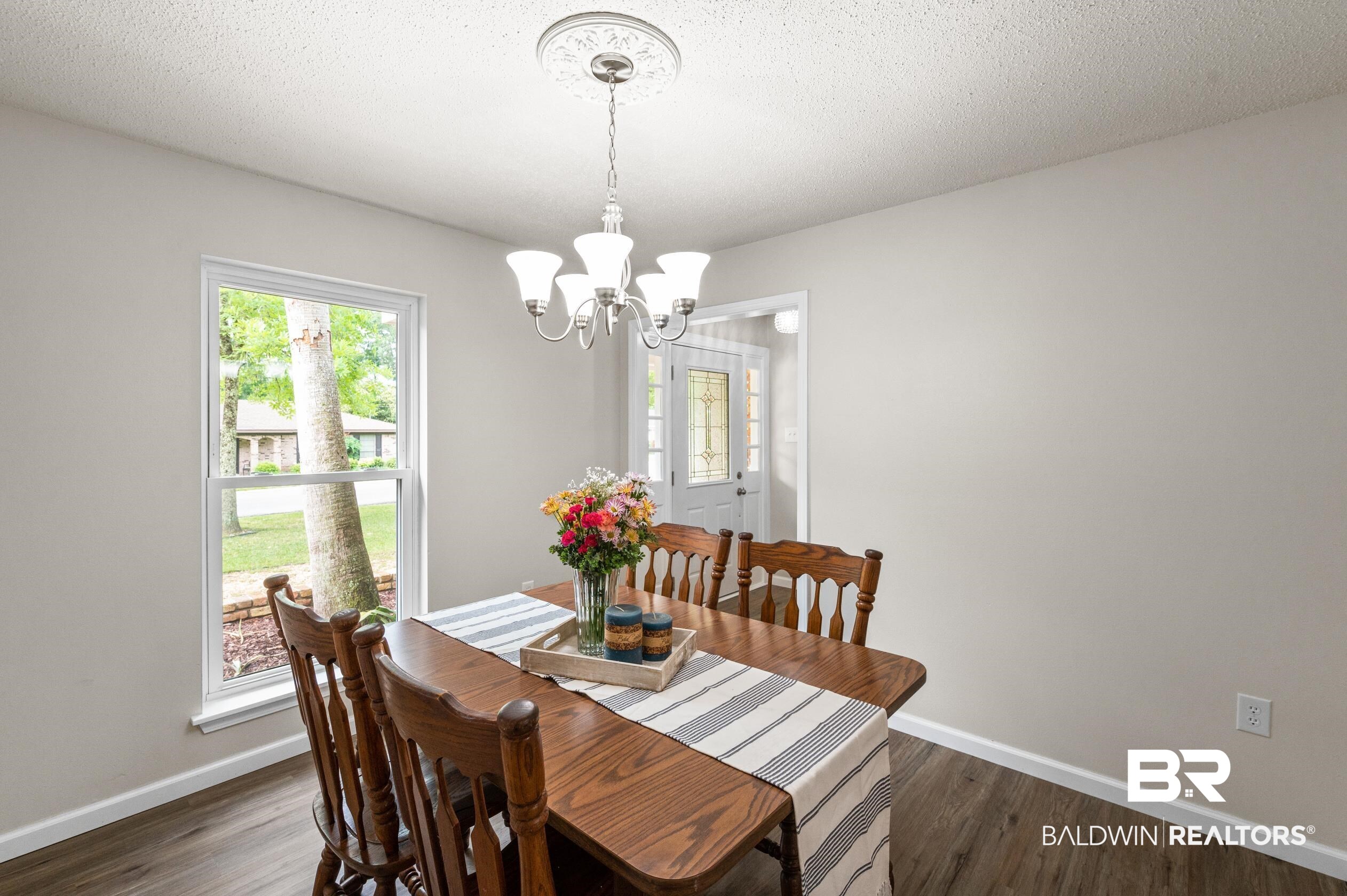 6012 Booker Circle Mobile, AL 36693 - Photo 15 of 34 Dining Room