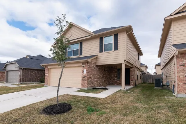$1,940 | 2438 Jonahs Way, Houston, TX 77073