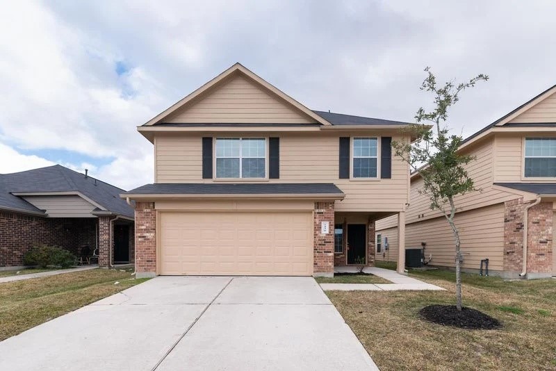 2438 Jonahs Way Houston, TX 77073 - Photo 2 of 14