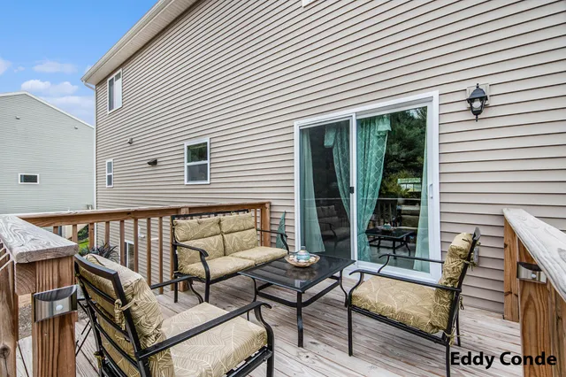 $409,900 | 6267 Vine Leaf Drive, Allendale, MI 49401