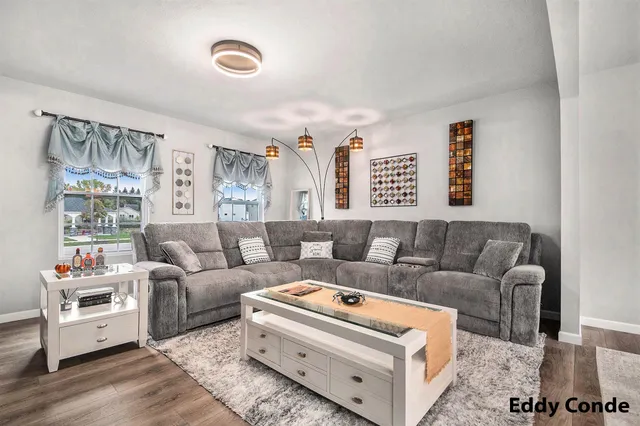 $409,900 | 6267 Vine Leaf Drive, Allendale, MI 49401