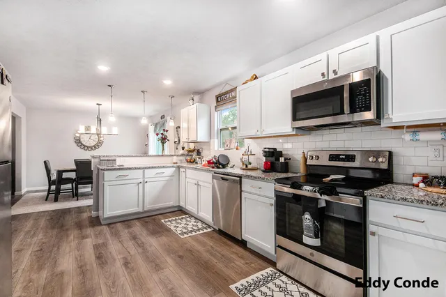 $409,900 | 6267 Vine Leaf Drive, Allendale, MI 49401