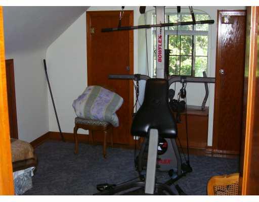 271 Old Mill Road Apollo, PA 15613 - Photo 6 of 6 Den/Family/Great Room.