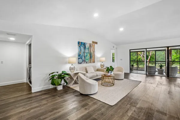 $3,000 | 11177 Aspen Glen Drive, Boynton Beach, FL 33437