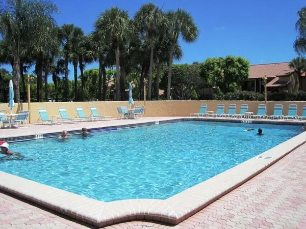 $3,000 | 11177 Aspen Glen Drive, Boynton Beach, FL 33437