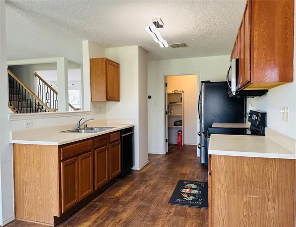 $3,670 | 765 Lowe Drive, Cedar Hill, TX 75104