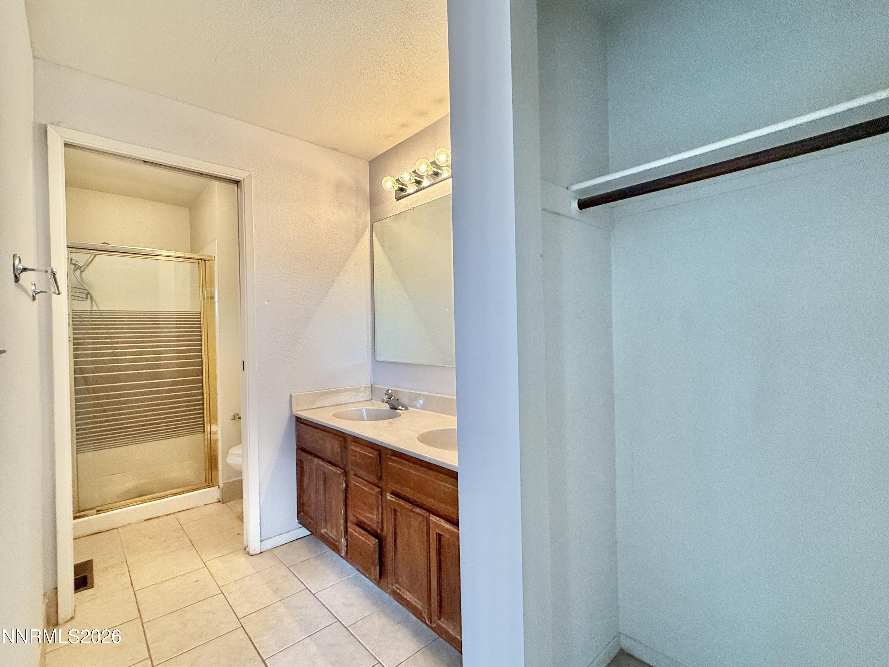 1095 Tudor Court Reno, NV 89503 - Photo 15 of 38 027