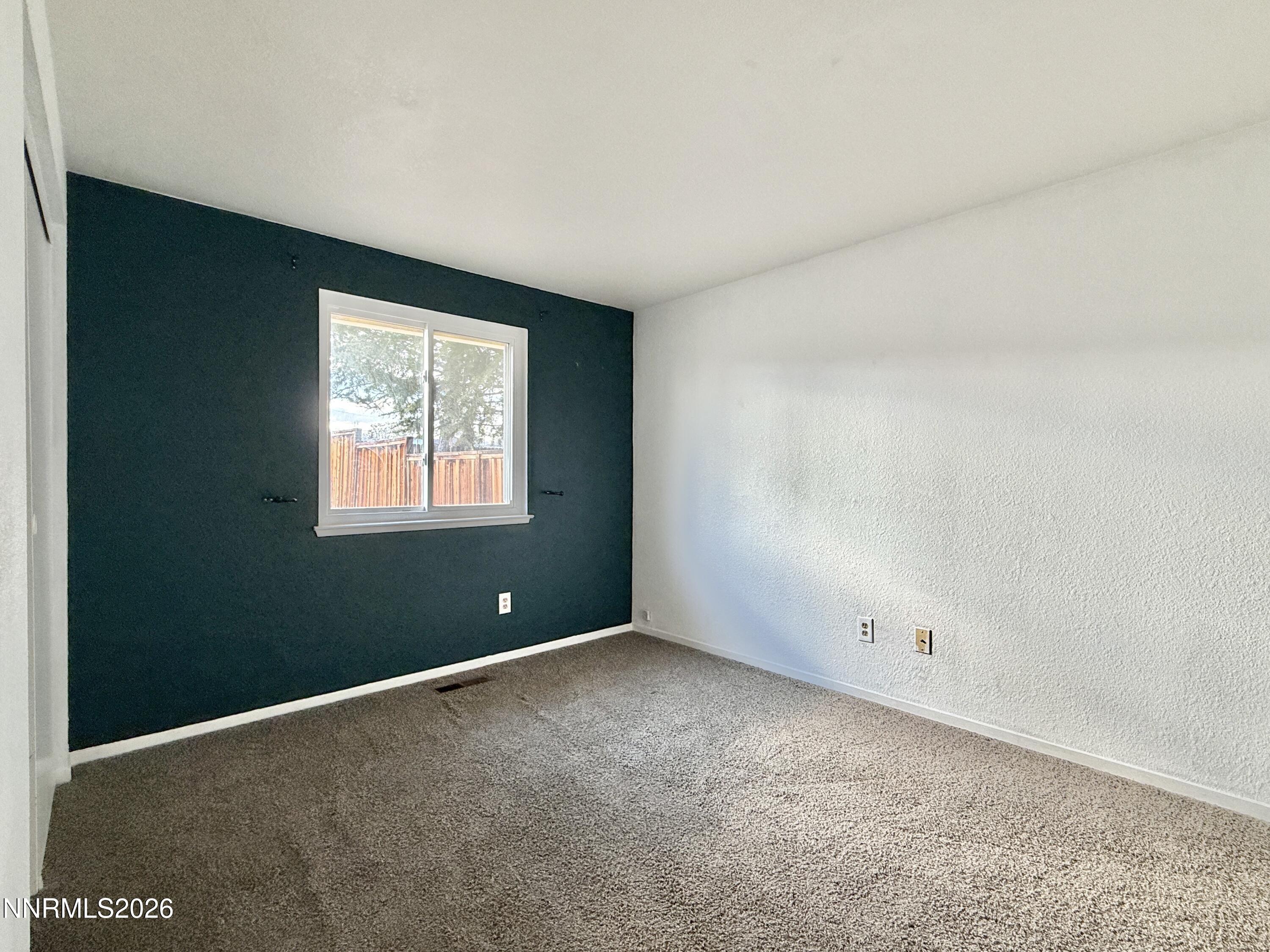 1095 Tudor Court Reno, NV 89503 - Photo 18 of 38 029