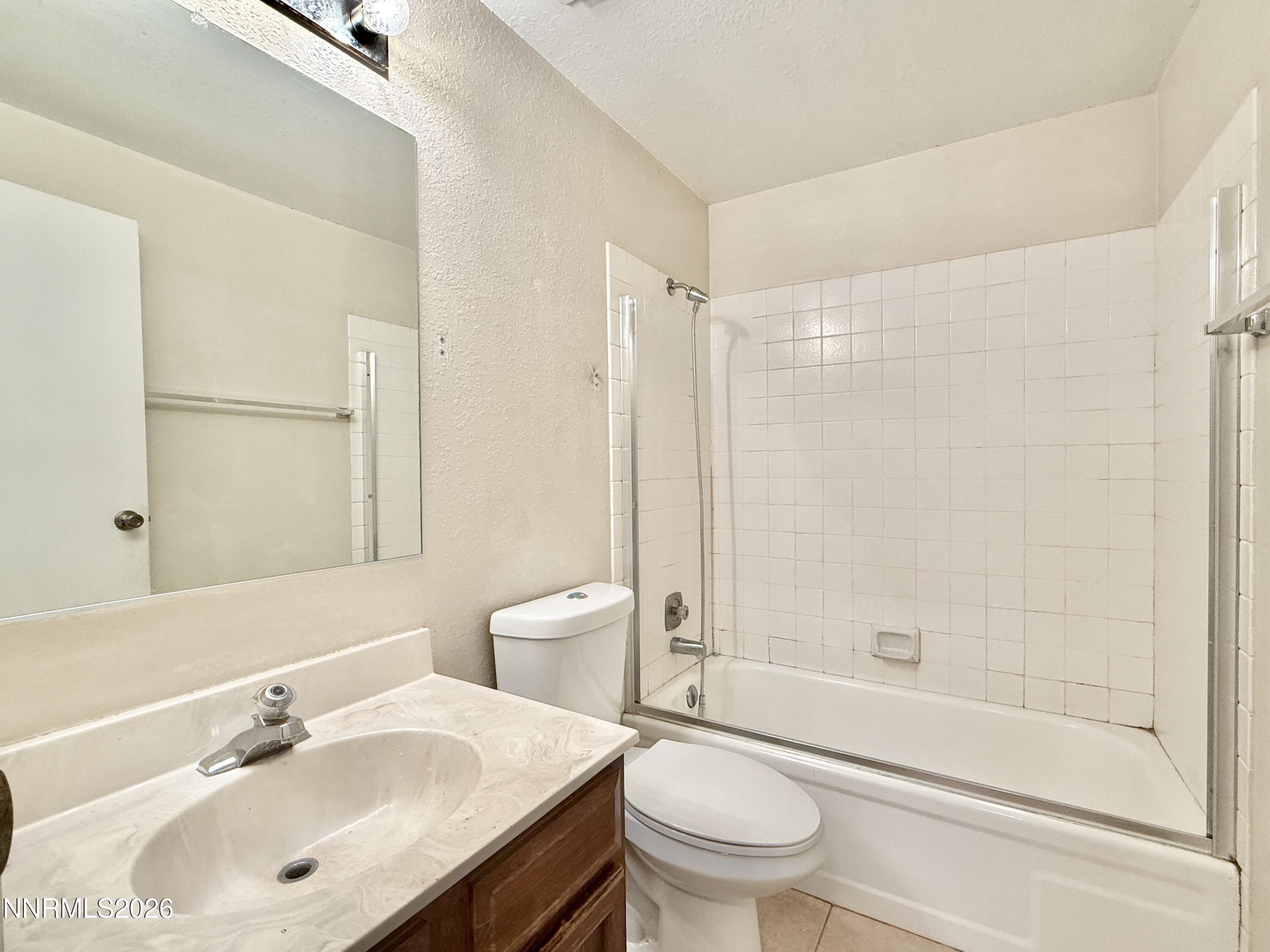 1095 Tudor Court Reno, NV 89503 - Photo 21 of 38 041