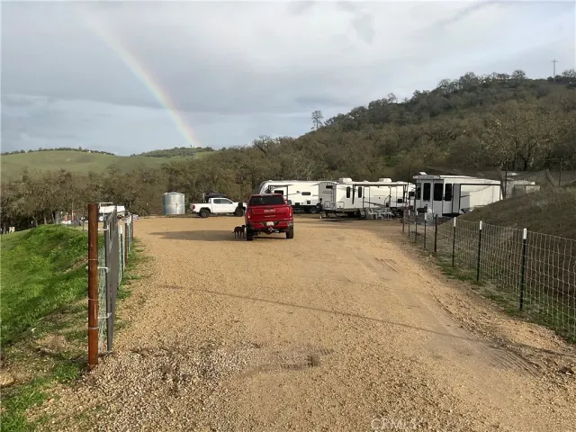 $402,800 | 21 Interlake Road, Bradley, CA 93426