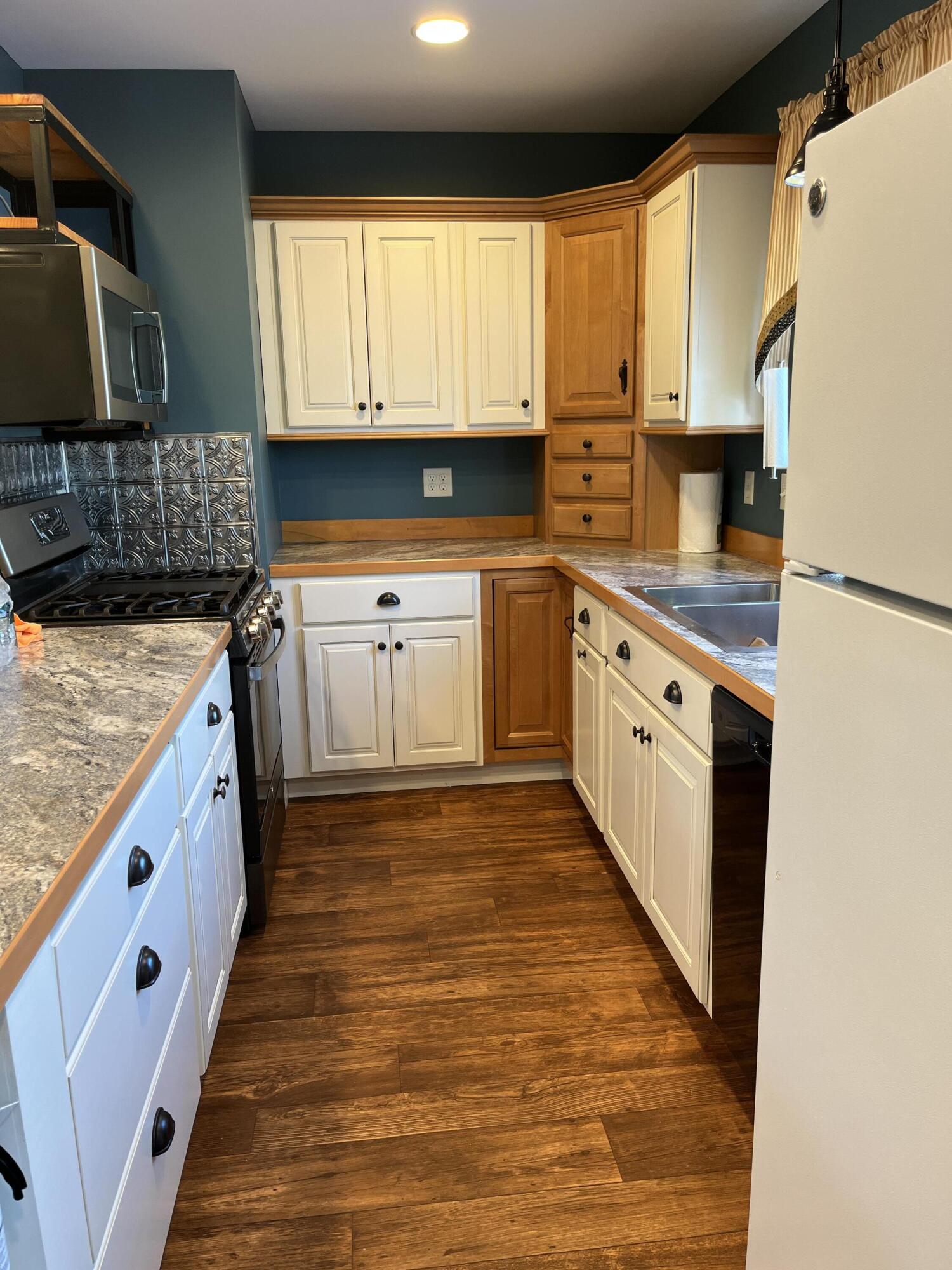 3 Meadow Lane Standish, ME 04084 - Photo 16 of 58 IMG_0676