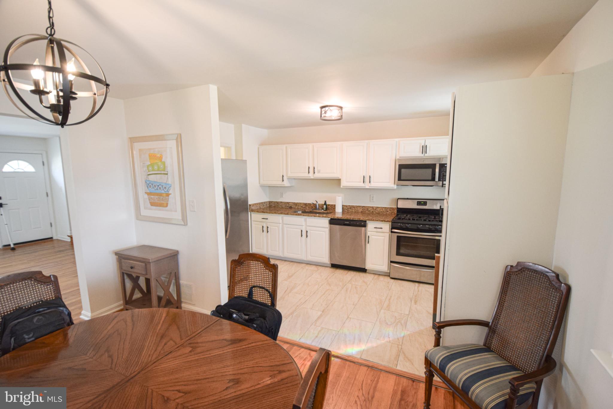 5644 Leiden Road Baltimore, MD 21206 - Photo 7 of 24 Dining Room