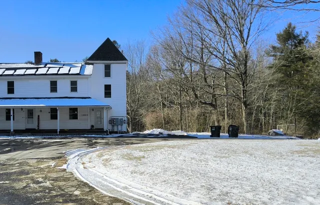 $1,850 | 3 Warren Road, Unit B, Oxford, MA 01537