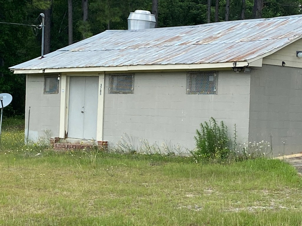 5785 Thomas Sumter Highway Rembert, SC 29128 - Photo 8 of 20