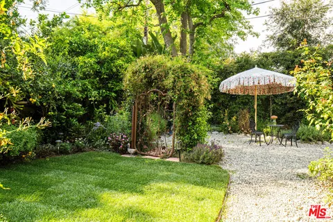 $1,797,000 | 2089 East Mountain Street, Pasadena, CA 91104