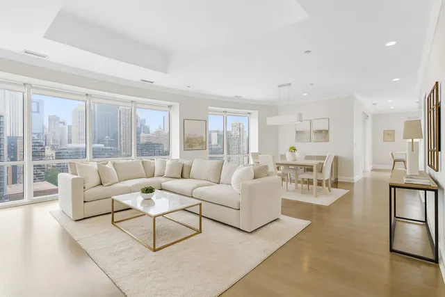 $699,000 | 60 West Erie Street, Unit 1302, Chicago, IL 60654