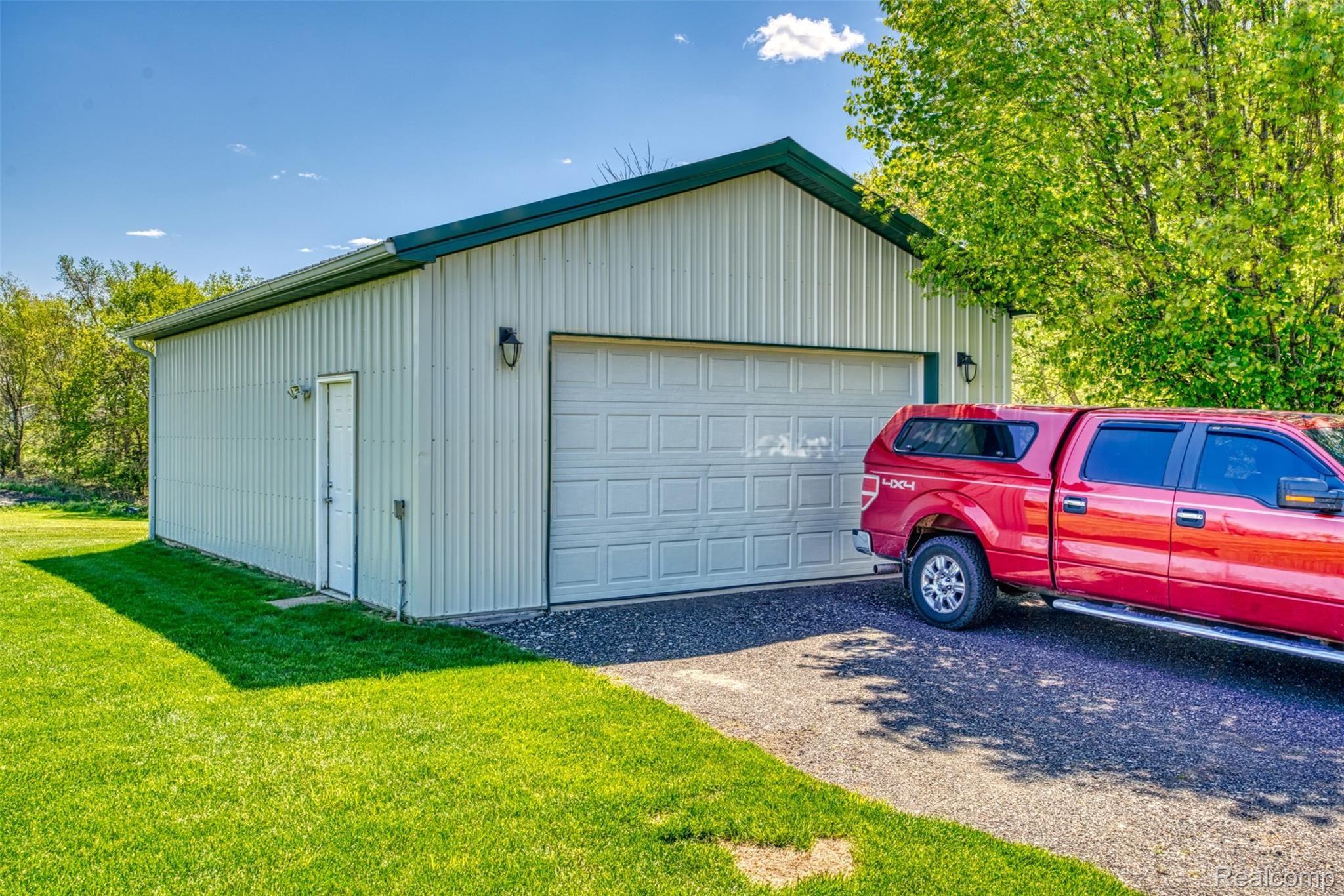 9276 Schrepfer Road Howell, MI 48855 - Photo 52 of 56 24x32 Pole Barn
