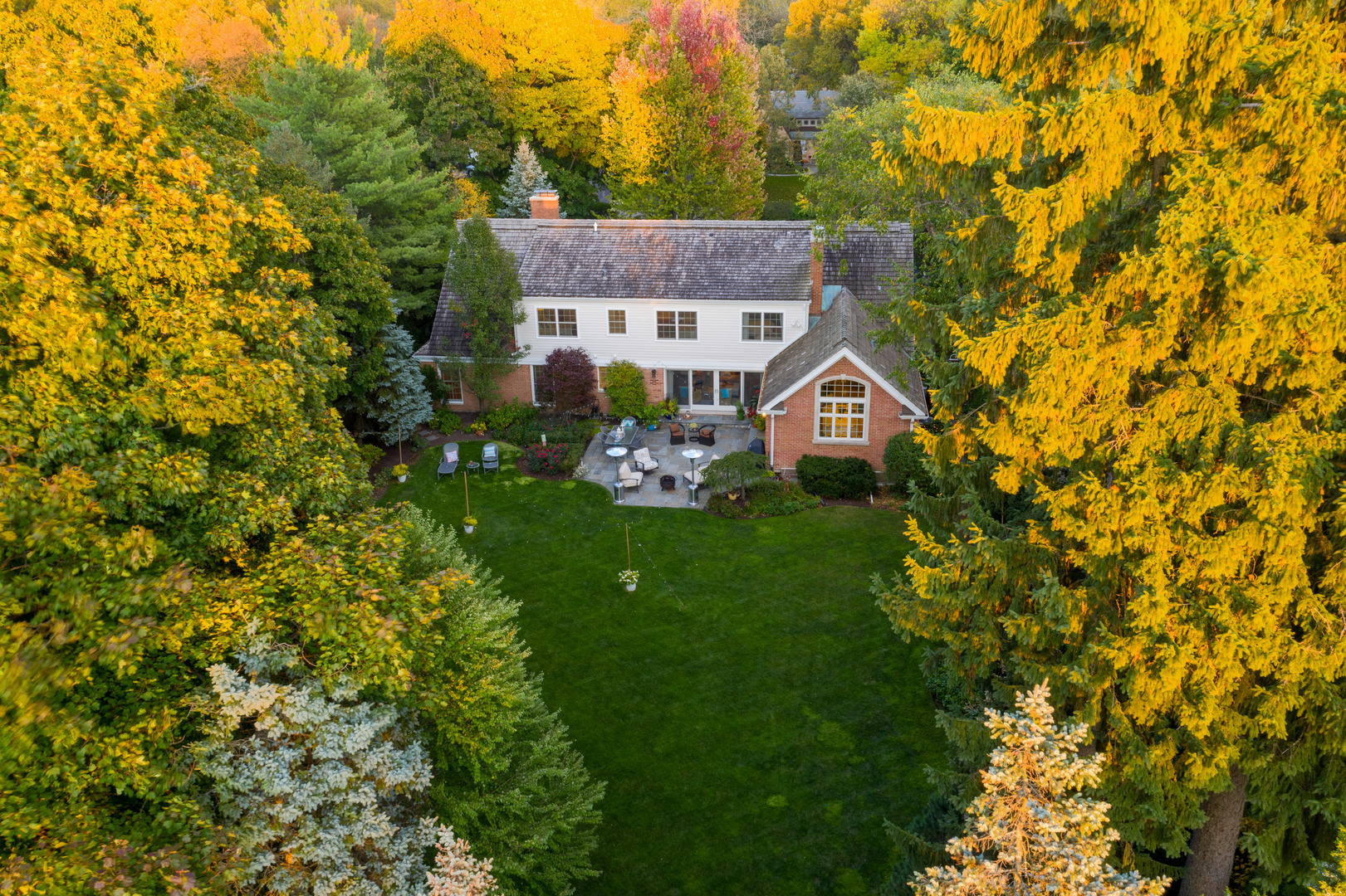 1115 Mohawk Road Wilmette, IL 60091 - Photo 2 of 66