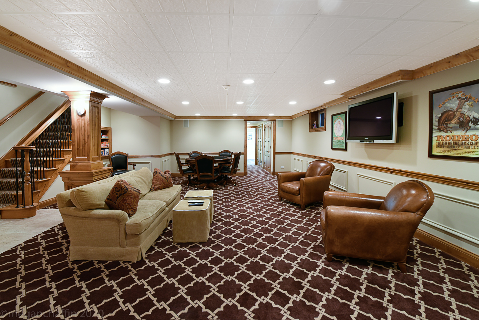 1115 Mohawk Road Wilmette, IL 60091 - Photo 46 of 66 a living room with furniture