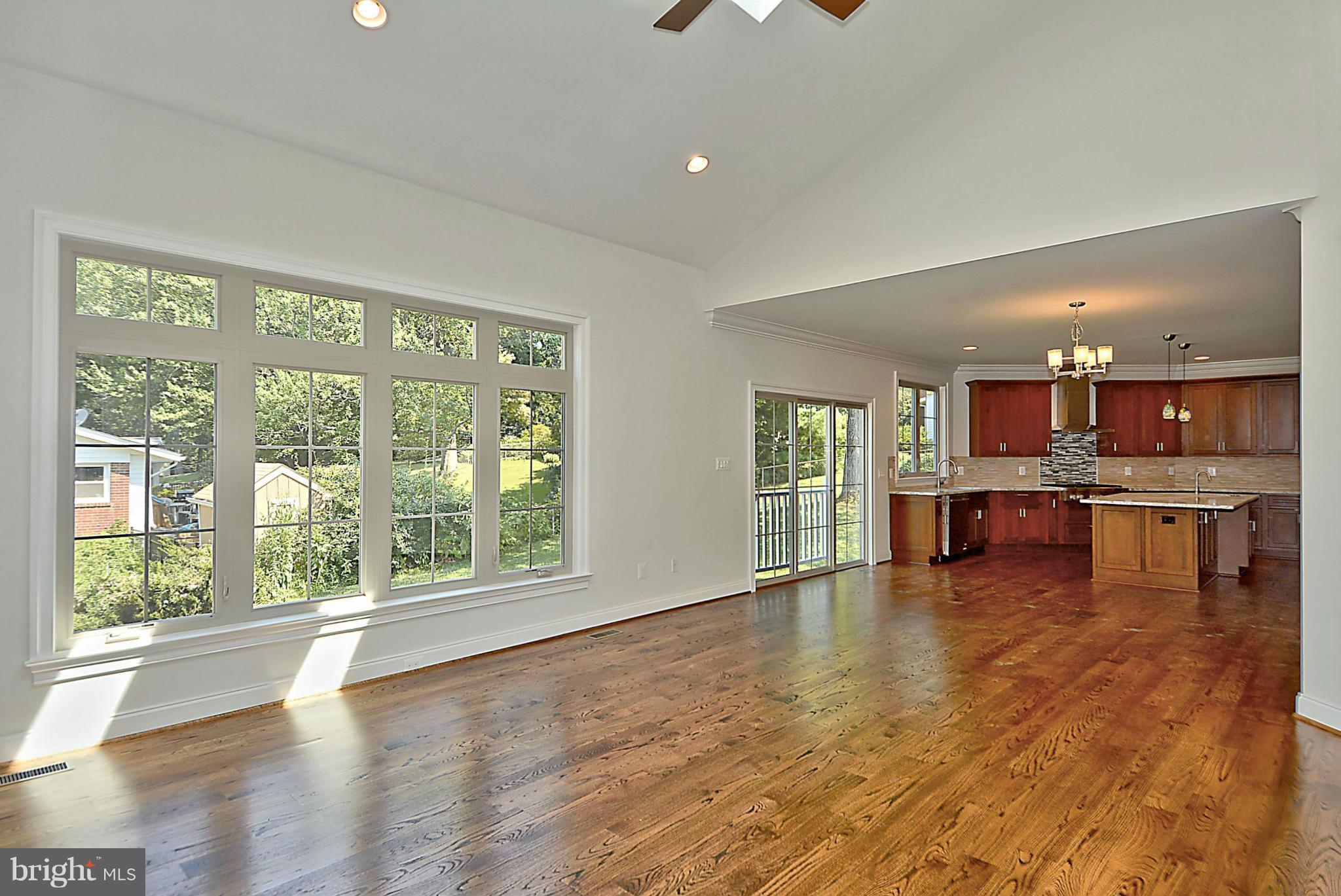 619 Tapawingo Road Southwest Vienna, VA 22180 - Photo 12 of 30 Family Room