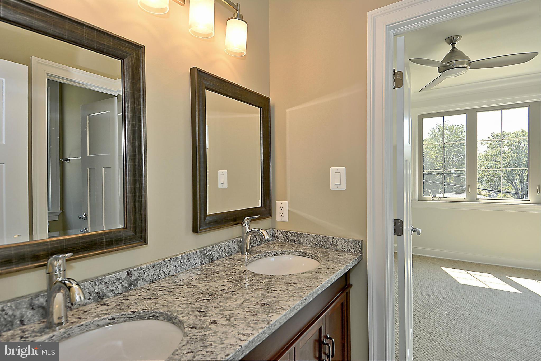 619 Tapawingo Road Southwest Vienna, VA 22180 - Photo 21 of 30 Bath