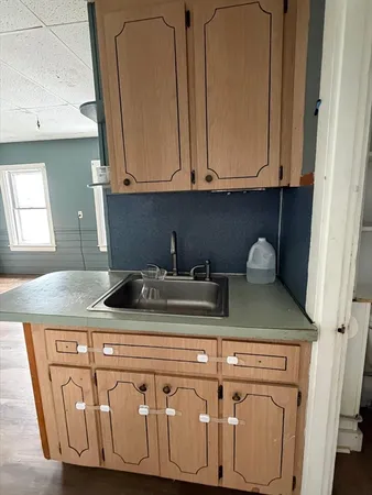 $2,300 | 34 Enterprise Street, Unit 2, Brockton, MA 02301