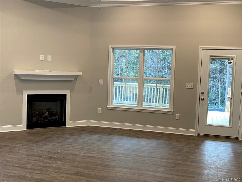 1601 Lincoln Road York, SC 29745 - Photo 4 of 15 Gallery Image 4
