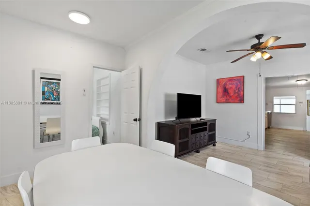 $995,000 | 2946 Southwest 26th Street, Miami, FL 33133