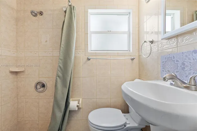 $995,000 | 2946 Southwest 26th Street, Miami, FL 33133