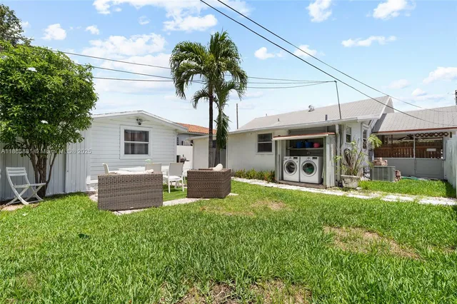 $995,000 | 2946 Southwest 26th Street, Miami, FL 33133
