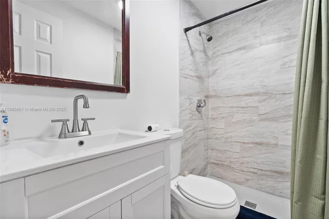 $995,000 | 2946 Southwest 26th Street, Miami, FL 33133