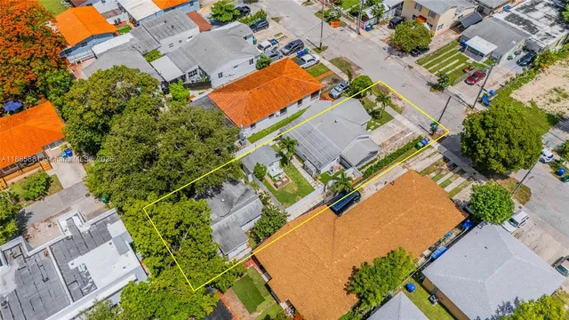 $995,000 | 2946 Southwest 26th Street, Miami, FL 33133