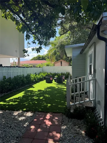 $995,000 | 2946 Southwest 26th Street, Miami, FL 33133